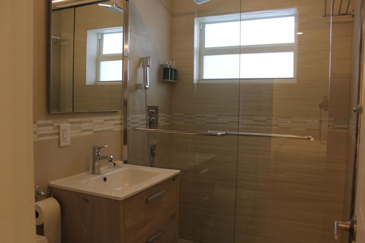 Diane Oceanfront Suites Холивуд Екстериор снимка