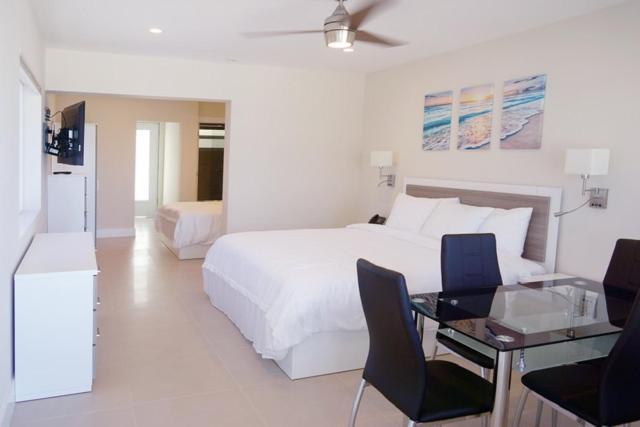 Diane Oceanfront Suites Холивуд Екстериор снимка