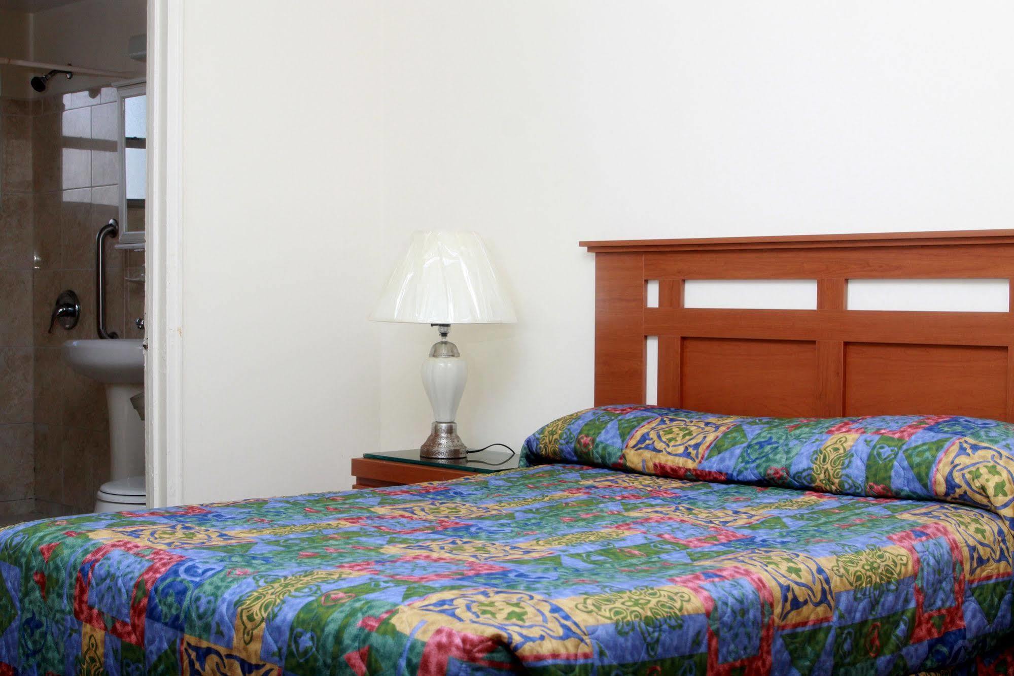 Diane Oceanfront Suites Холивуд Екстериор снимка